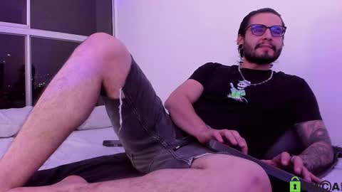 Snapshot of _elon_coxx_ chatting on October 4, 2025, 11:25 pm - online show from October 4, 2025, 11:25 pm