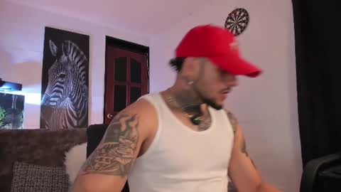 Snapshot of _emilio_escobar chatting on June 10, 2026, 9:30 am Emilio online show from June 10, 2026, 9:30 am