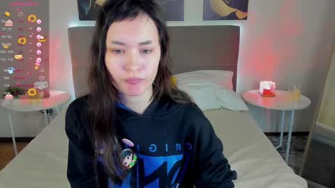 _emily__strike_ online show from September 9, 2025, 8:03 am