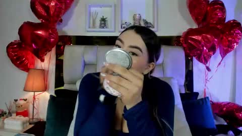 Isabella online show from February 17, 2026, 12:01 pm