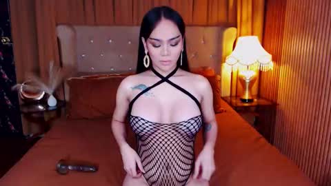 Snapshot of _empressvalerie_ chatting on September 28, 2025, 8:58 pm _empressvalerie_ online show from September 28, 2025, 8:58 pm