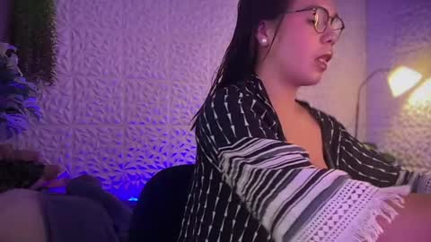 HI LOVE IM ESABEL online show from July 13, 2026, 11:57 am
