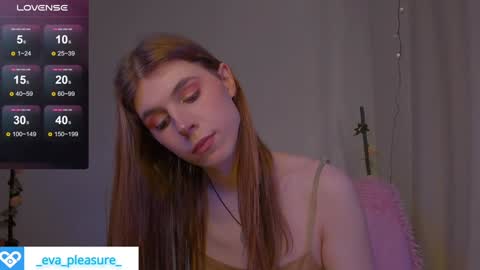 Snapshot of _eva_pleasure_ chatting on January 7, 2025, 6:05 am Eva online show from January 7, 2025, 6:05 am