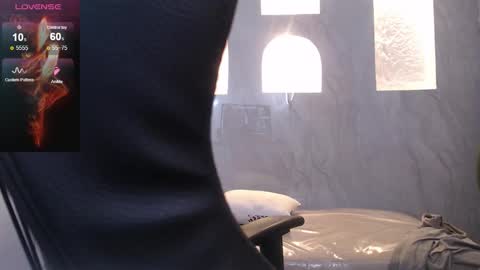 Snapshot of _evoni_b chatting on October 11, 2025, 1:16 am evoni online show from October 11, 2025, 1:16 am