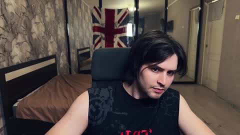 Keanu online show from March 10, 2025, 4:03 pm