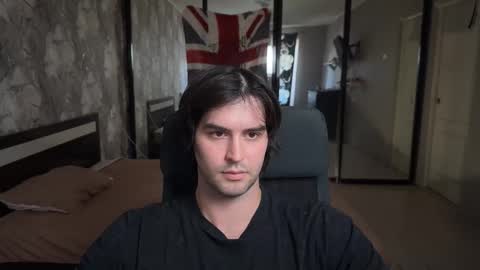 Keanu online show from October 7, 2025, 10:12 am