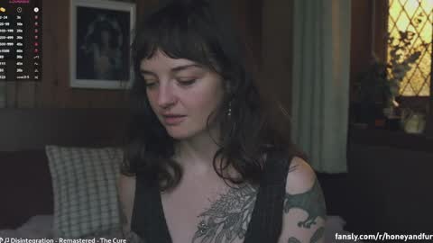 Snapshot of _freckles chatting on April 29, 2026, 10:05 pm Jacqui Queen goddess motorcycle mozzarella Jaq next livestream see bio online show from April 29, 2026, 10:05 pm