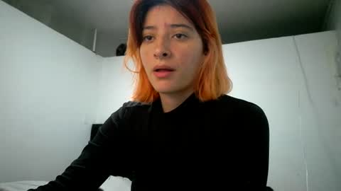 Mia-foster online show from July 30, 2026, 1:15 am