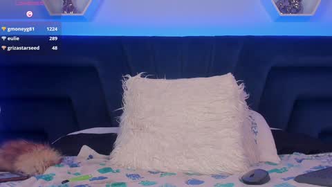 Snapshot of _giarose chatting on January 23, 2025, 11:26 pm Gia Rose online show from January 23, 2025, 11:26 pm