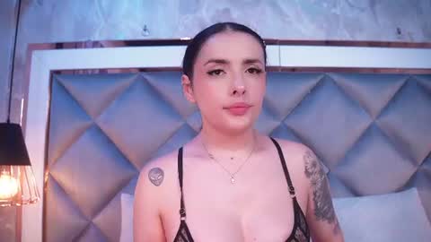 Snapshot of _giggy chatting on July 8, 2026, 11:37 am _giggy online show from July 8, 2026, 11:37 am
