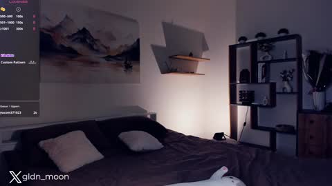 Snapshot of _golden_moon_ chatting on January 21, 2025, 12:36 am Rina online show from January 21, 2025, 12:36 am