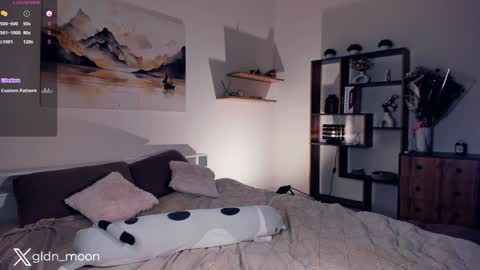 Snapshot of _golden_moon_ chatting on January 26, 2025, 3:17 am Rina online show from January 26, 2025, 3:17 am