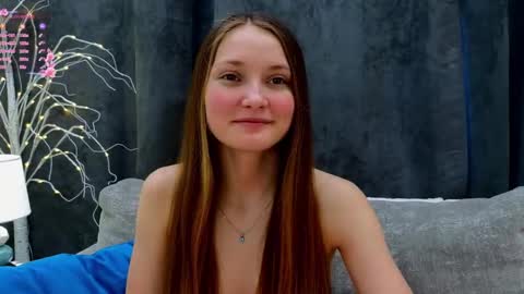 Snapshot of _green_green_ chatting on February 12, 2025, 5:15 am Milly online show from February 12, 2025, 5:15 am