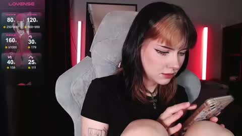 Snapshot of _gummybears_ chatting on October 11, 2025, 9:19 am Tori online show from October 11, 2025, 9:19 am