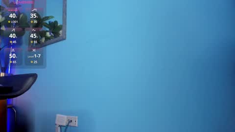 Snapshot of _hairybeard_ chatting on December 18, 2024, 8:09 am Mathews online show from December 18, 2024, 8:09 am