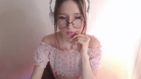 Snapshot of _hanna_moon_ chatting on May 6, 2026, 11:37 am Hannaolotl online show from May 6, 2026, 11:37 am