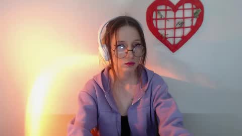 Snapshot of _hanna_moon_ chatting on May 29, 2026, 10:46 am Hannaolotl online show from May 29, 2026, 10:46 am