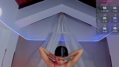 Hanna Botero online show from July 3, 2026, 6:25 pm
