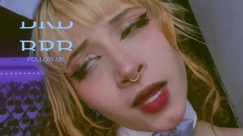 Snapshot of _heavenly_blue_ chatting on December 12, 2024, 5:42 am Bluey online show from December 12, 2024, 5:42 am