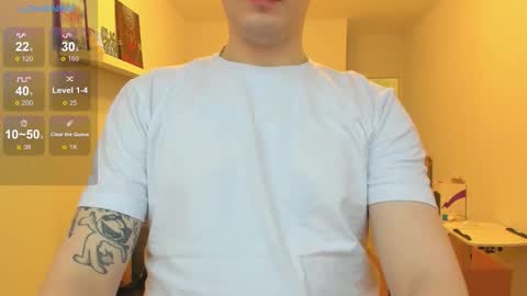 Snapshot of _hey_scarlett_ chatting on November 6, 2025, 11:00 am _hey_scarlett_ online show from November 6, 2025, 11:00 am