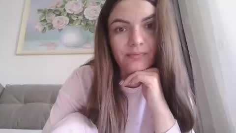 Criss4u online show from April 28, 2026, 5:34 am