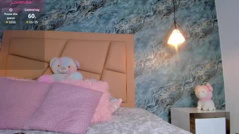 Snapshot of _hollywood_1 chatting on September 21, 2025, 7:54 am Hollywood online show from September 21, 2025, 7:54 am