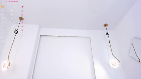 Snapshot of _huge_boobs_ebony chatting on February 26, 2025, 10:42 pm Darlis online show from February 26, 2025, 10:42 pm