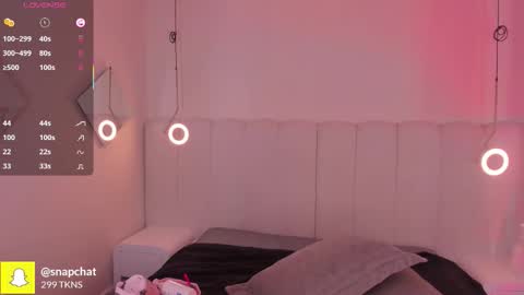 Snapshot of _huge_boobs_ebony chatting on November 3, 2025, 8:10 pm Darlis online show from November 3, 2025, 8:10 pm