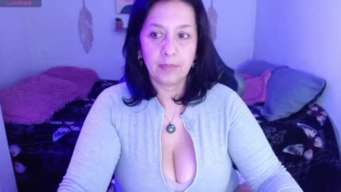 Camila online show from May 15, 2026, 11:12 pm