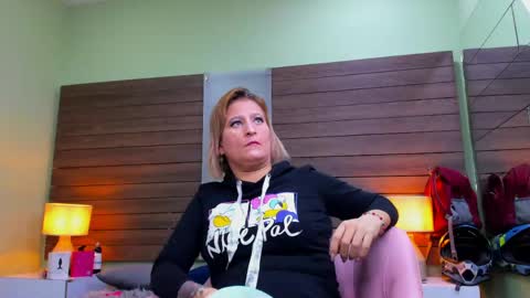 JADE  online show from May 2, 2026, 11:59 am