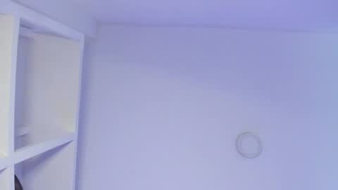 jannis  online show from July 1, 2026, 10:20 pm