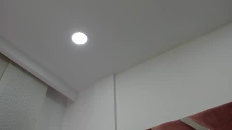 Jasmine online show from March 18, 2026, 1:14 pm