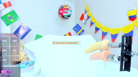 _jasminnee_ online show from June 16, 2026, 1:36 pm