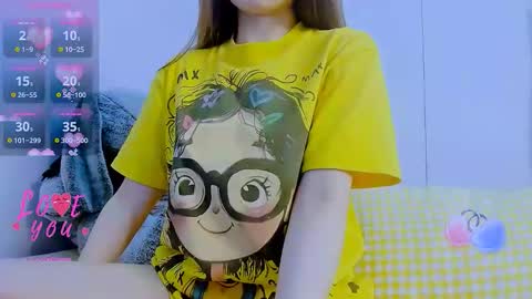 Snapshot of _joly_ chatting on June 2, 2026, 2:13 am Joly online show from June 2, 2026, 2:13 am