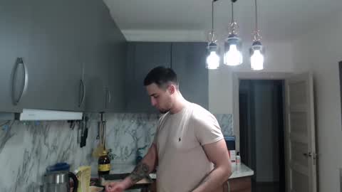 Snapshot of _joni_new_ chatting on January 5, 2025, 9:37 am Joni online show from January 5, 2025, 9:37 am