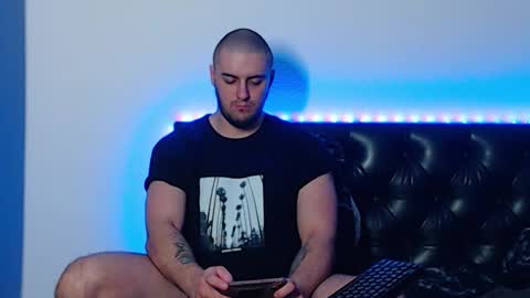 Snapshot of _joni_new_ chatting on October 4, 2025, 3:37 am Joni online show from October 4, 2025, 3:37 am