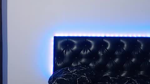 Snapshot of _joni_new_ chatting on October 31, 2025, 4:57 am Joni online show from October 31, 2025, 4:57 am