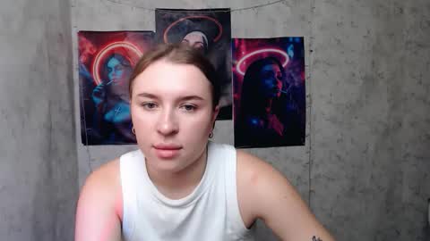 Jolia online show from November 3, 2025, 7:20 am