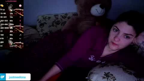 _just_a_simple_girl online show from April 23, 2026, 3:52 am