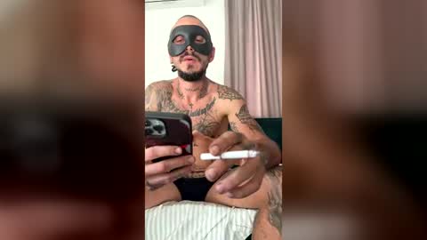 Snapshot of _justanormalguy_x chatting on June 29, 2026, 5:35 am _justanormalguy_x online show from June 29, 2026, 5:35 am