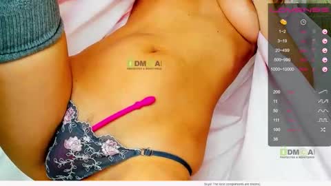 _justcallme_ online show from February 4, 2026, 8:58 pm