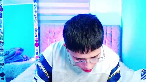 mod online show from May 7, 2026, 5:35 am