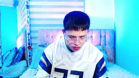 mod online show from May 8, 2026, 8:03 pm