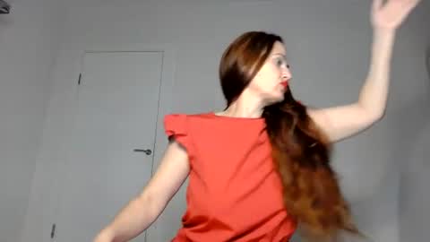 Snapshot of _kapelka_ chatting on June 19, 2026, 6:23 pm KAPELKA online show from June 19, 2026, 6:23 pm