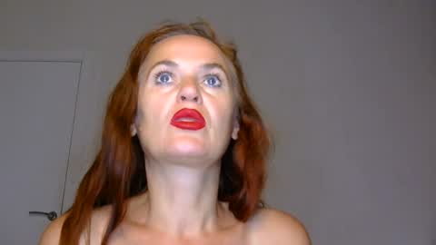 Snapshot of _kapelka_ chatting on July 30, 2026, 11:04 pm KAPELKA online show from July 30, 2026, 11:04 pm