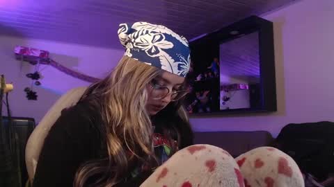 Snapshot of _kat_sweet chatting on April 11, 2026, 7:45 am Cata online show from April 11, 2026, 7:45 am