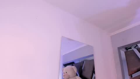 KAYLA online show from March 17, 2026, 11:46 am