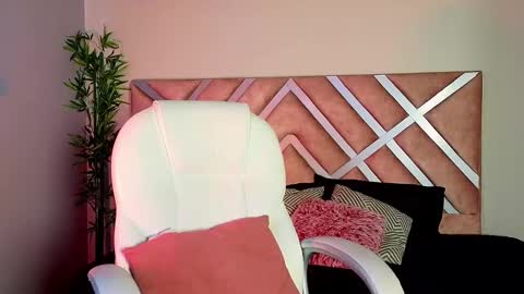 kelly online show from February 11, 2025, 12:27 pm