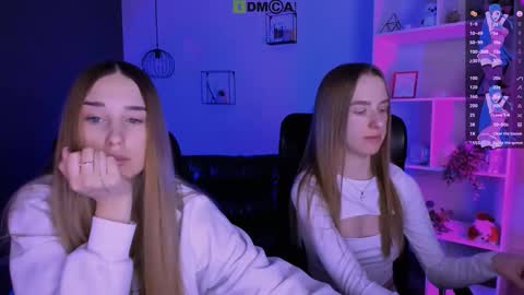 _kellykitten_ online show from February 10, 2026, 9:46 am