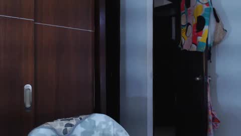  Dani  online show from February 14, 2025, 10:36 pm